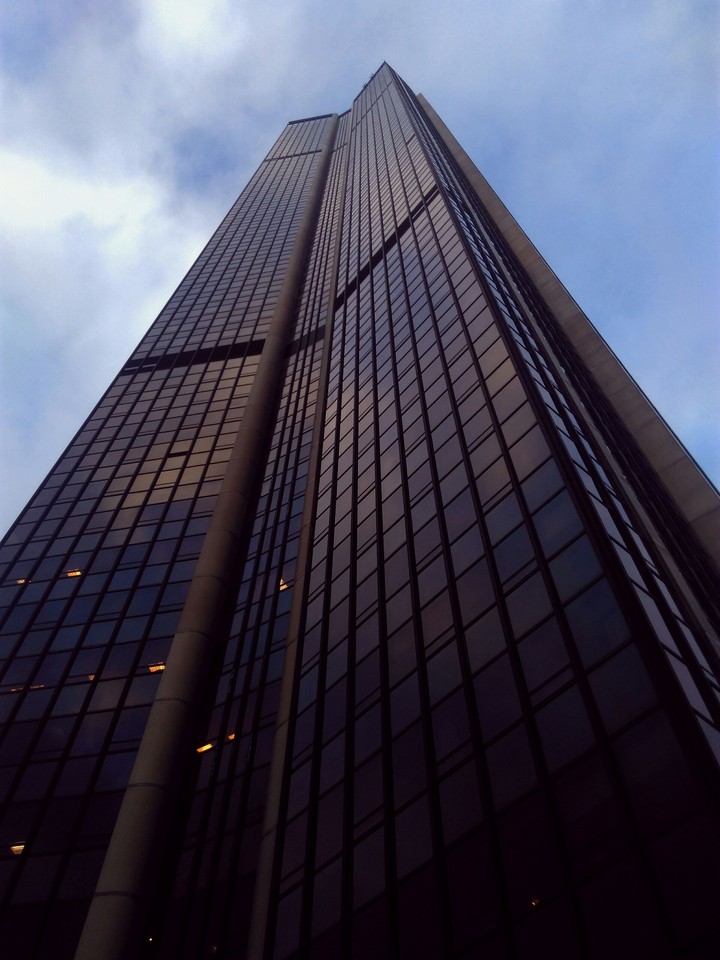 paris skyscraper