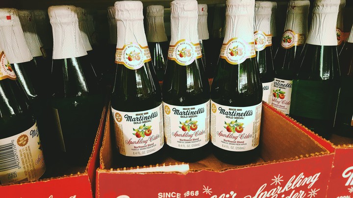 Martinelli's Sparkling Cider