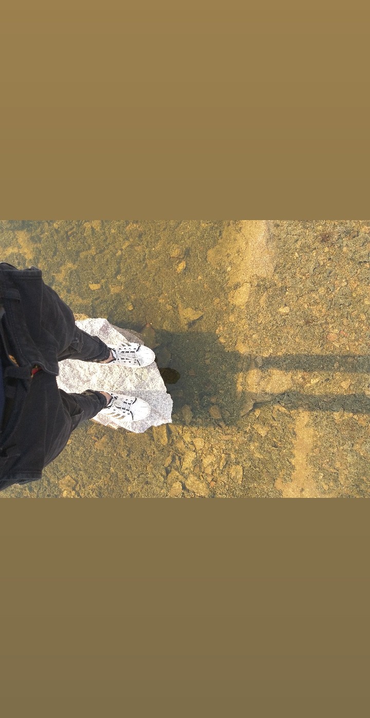 .