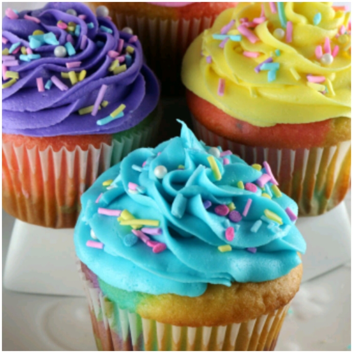 birthday cupcakes