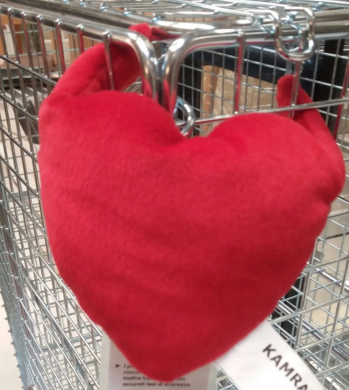 un cuore aggrappato al mondo!!
