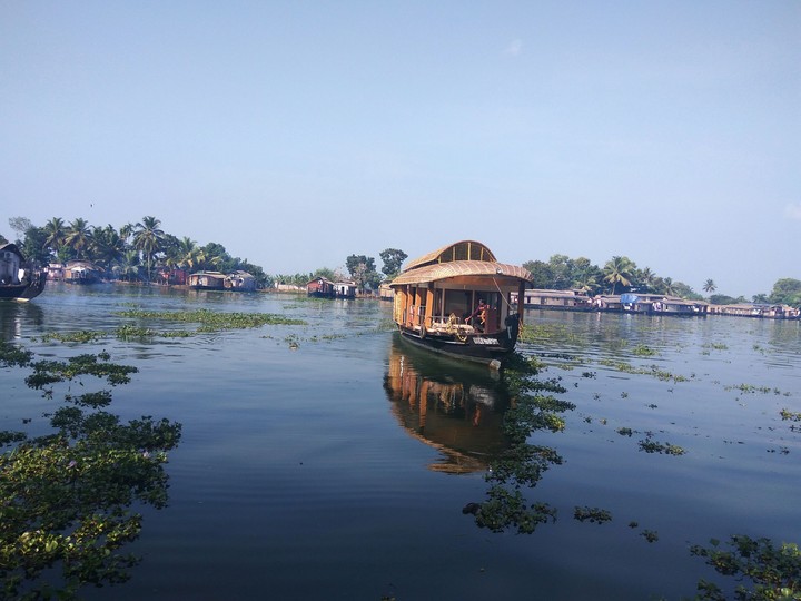 allapy boat house