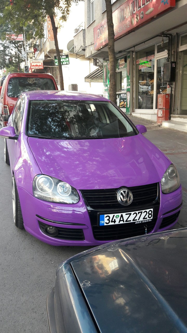 purple :)))) YASIN