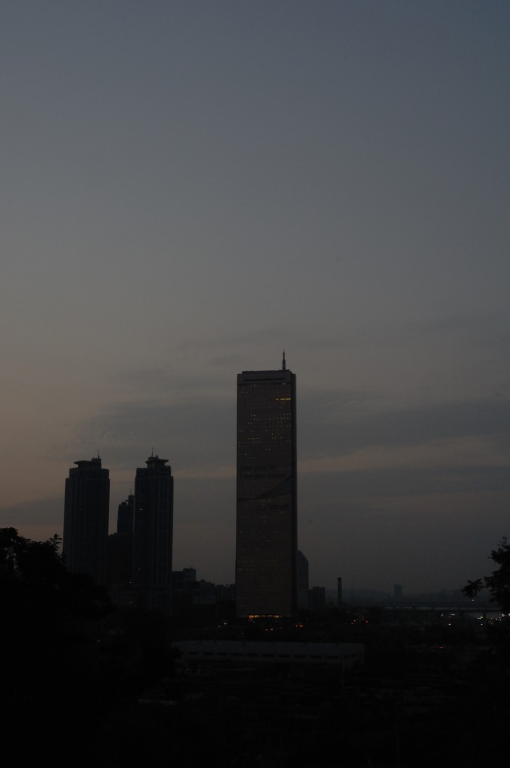 Skyscraper