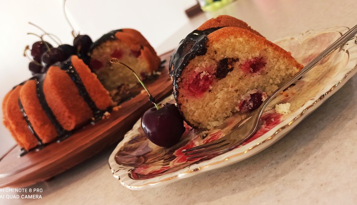 cherry cake