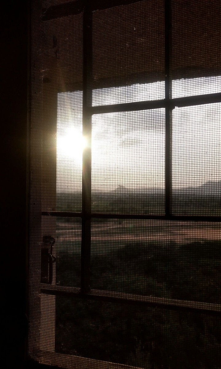 window sunset -vit h block