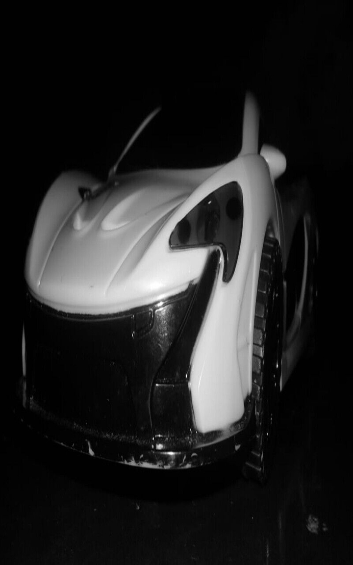 A bad model of Mc Laren!