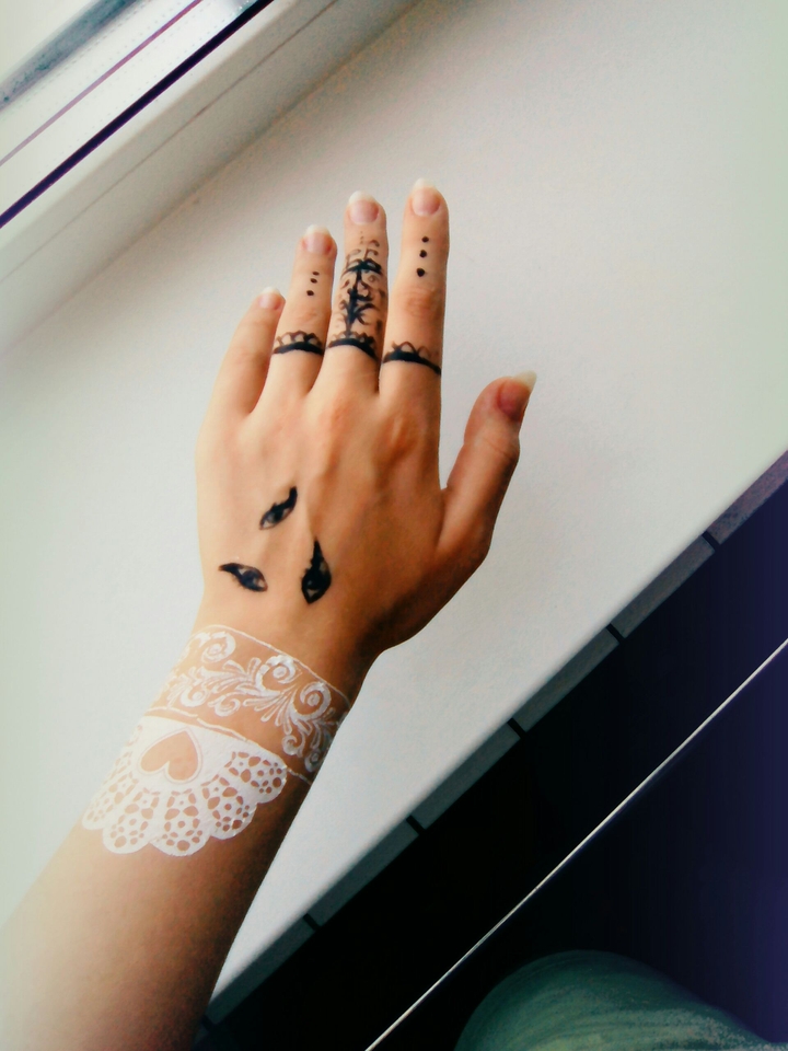 tatto.eyes