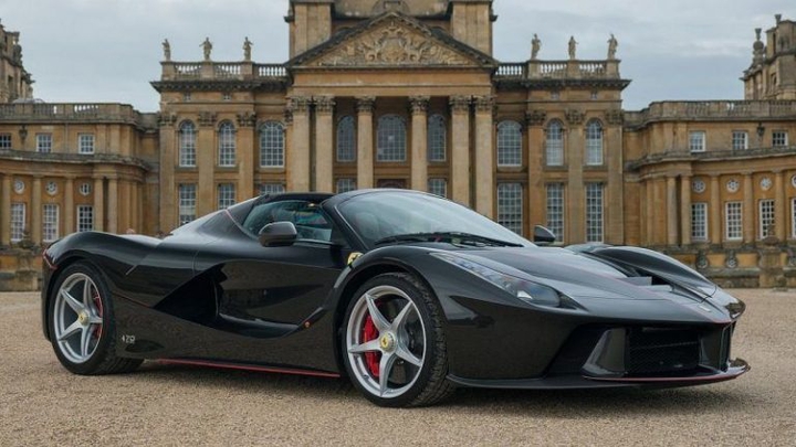Ferrari laferrari