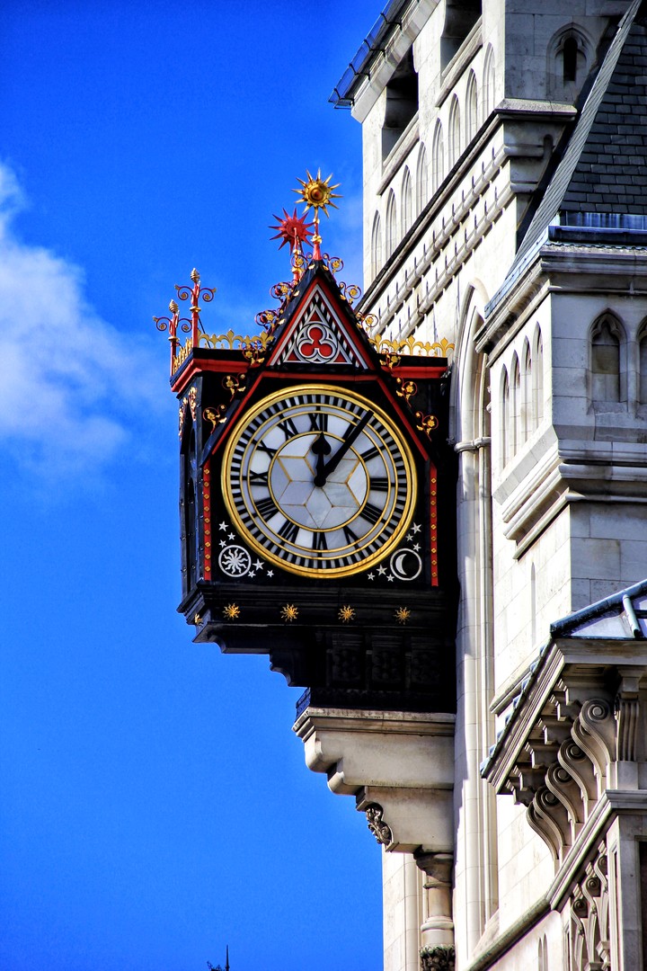 Clock