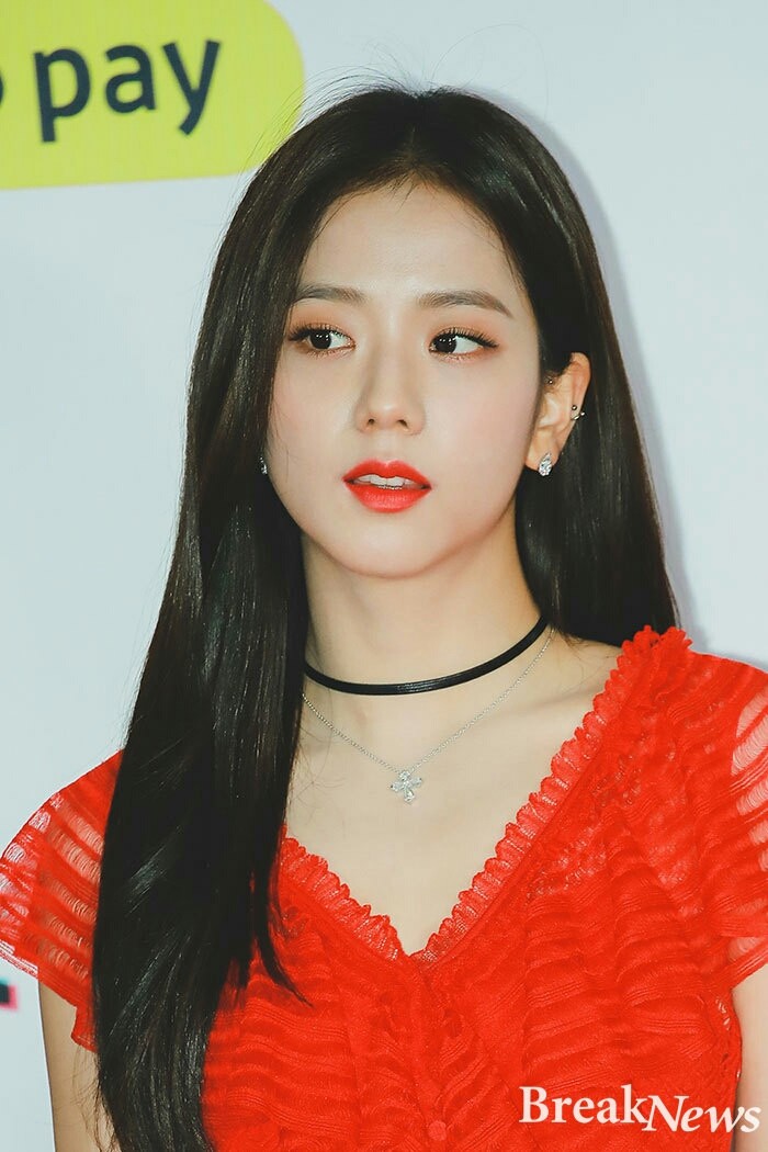 blackpink-jisoo