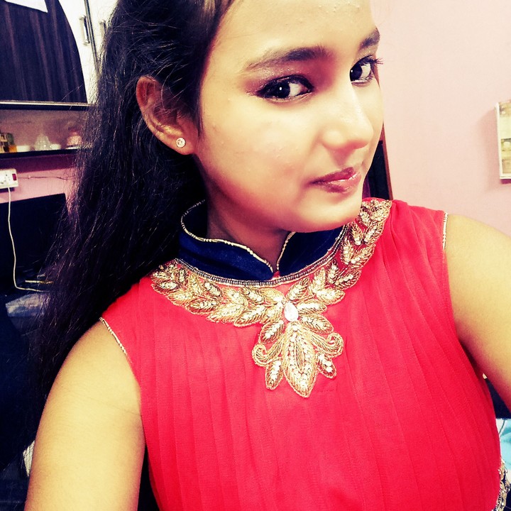 miss beauty red