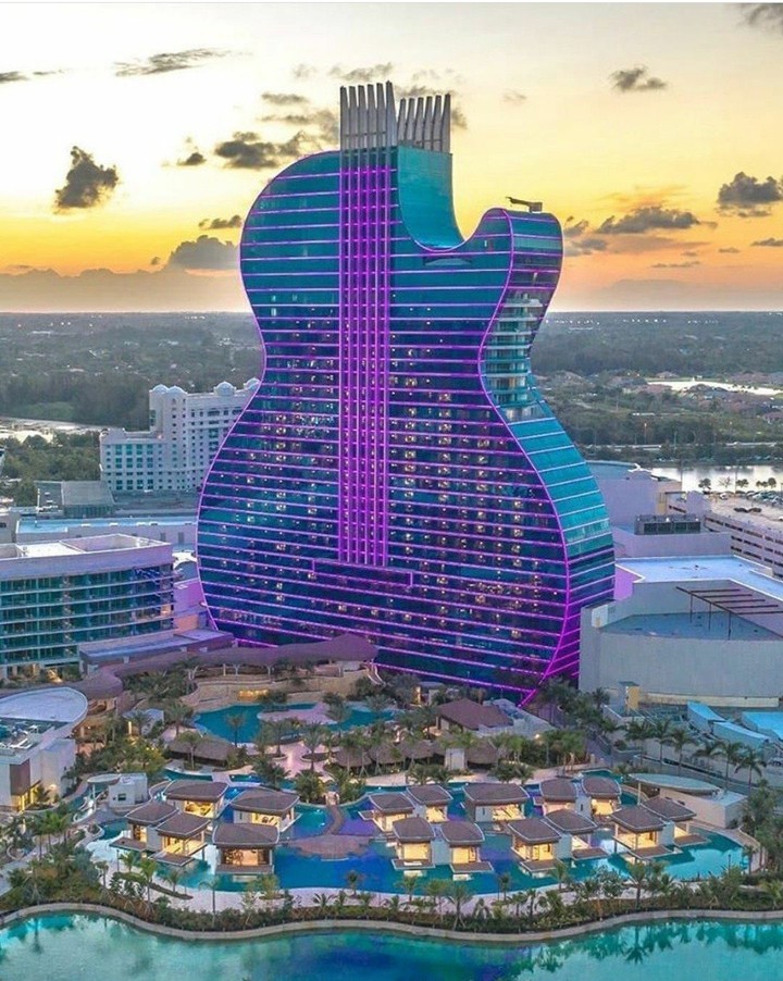 Guitar Shaped Hotel
