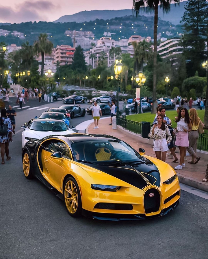 Bugatti Chiron Hellbee!