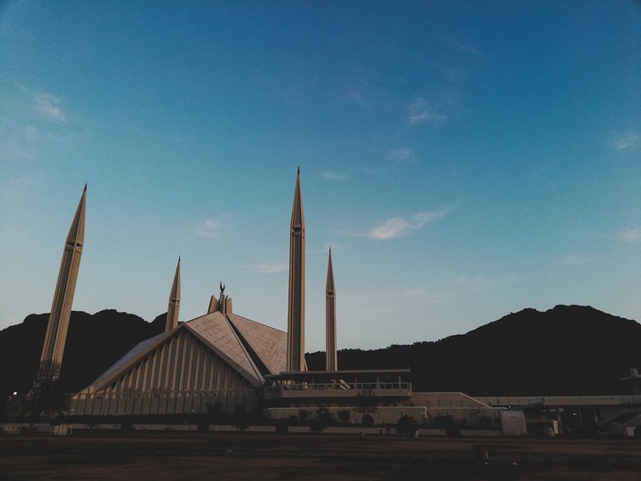 فیصل مسجد