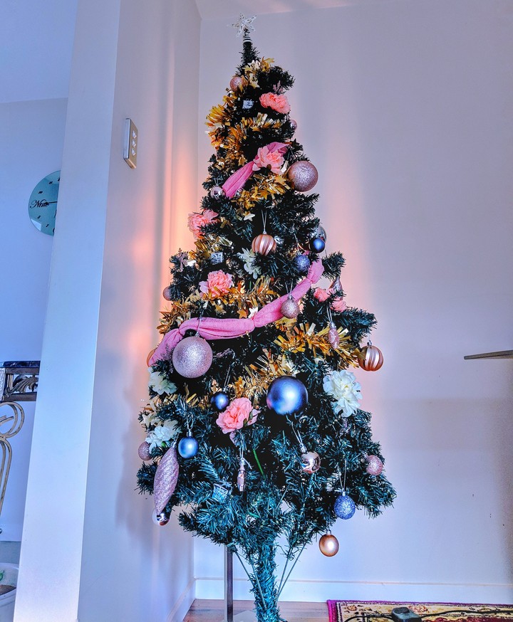 floral xmas tree