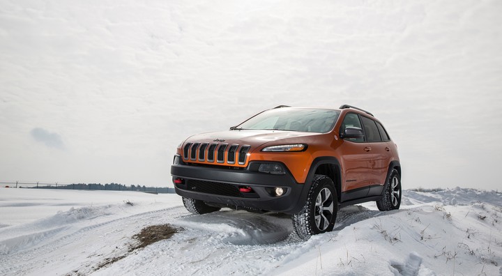 Jeep in Snow
