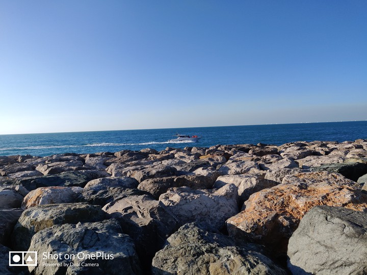 dubai sea