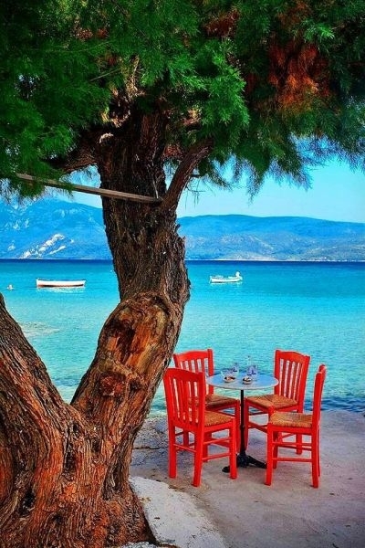 sea  and chair