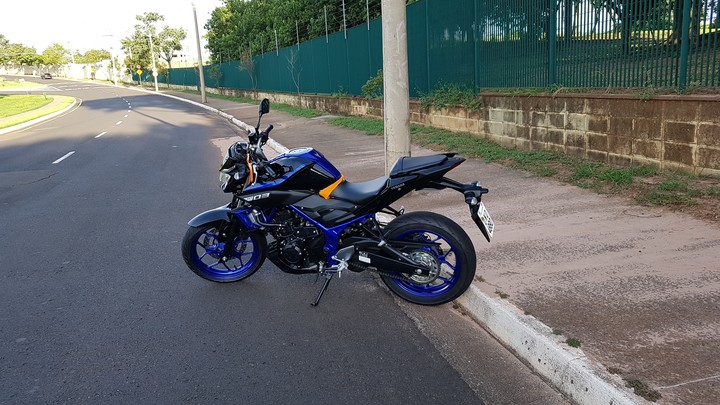 Yamaha mt 03