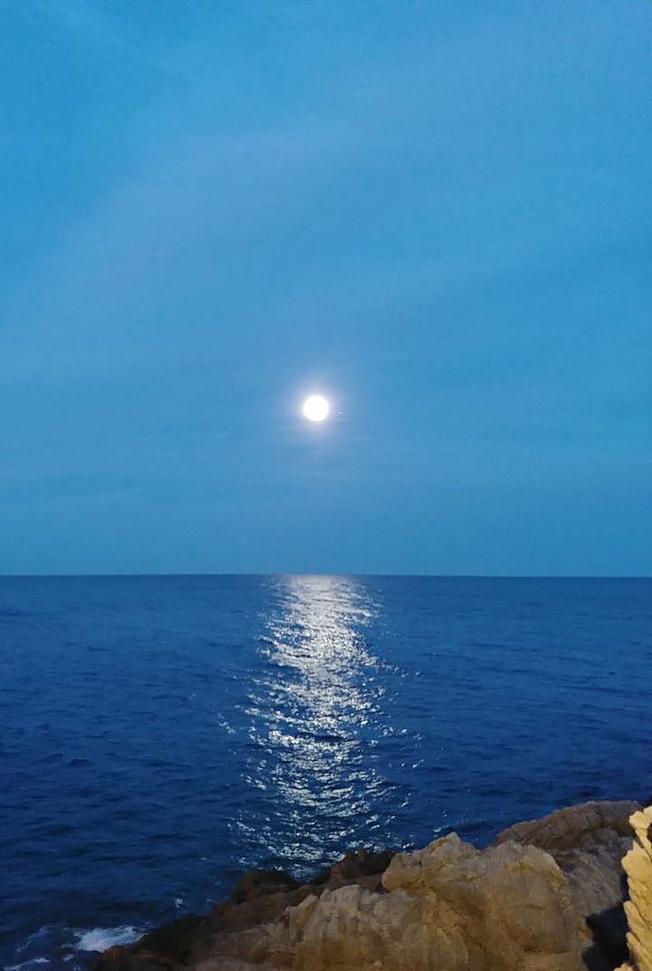 Moon walk