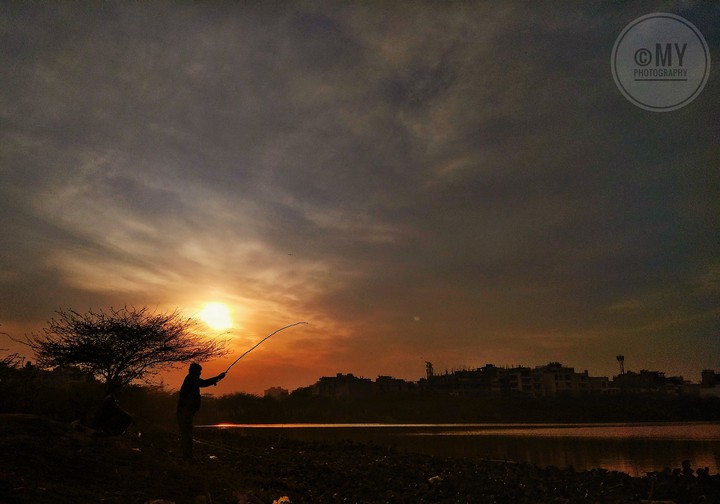 Sunset Jamuna river bank New Delhi