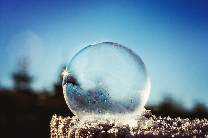snow bubble