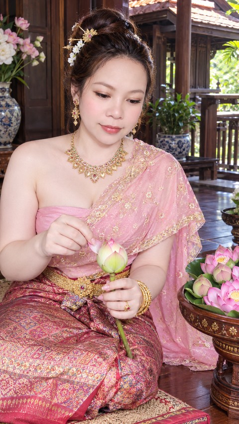 jewellery, silk wallpapers