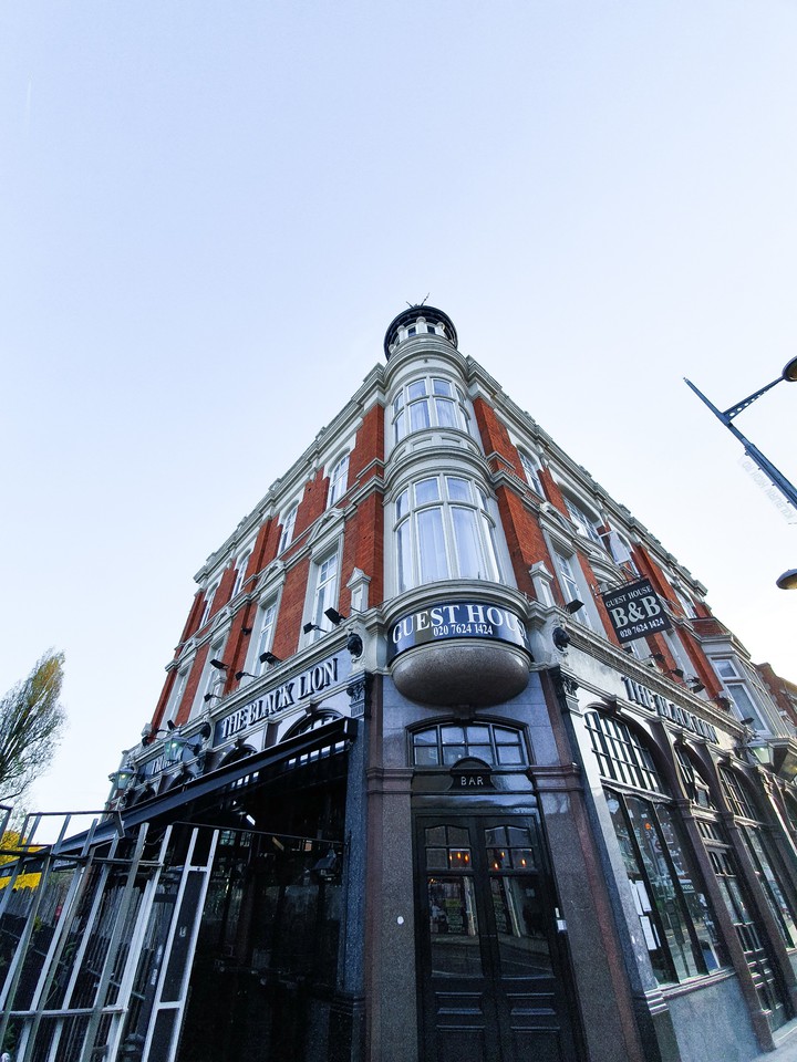London Bar