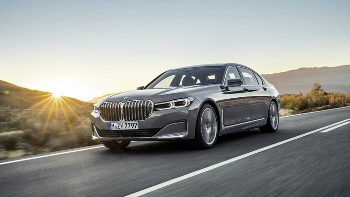 BMW_7