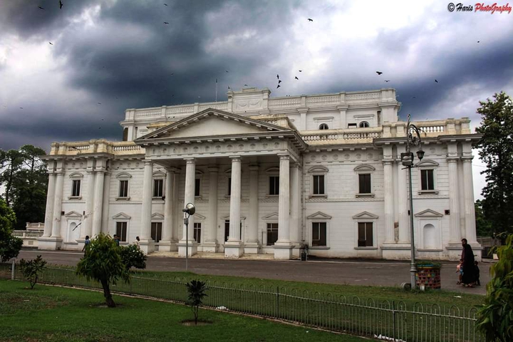 Qaid e Azam Library Lahore