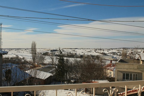 Balkondan dünyaya
