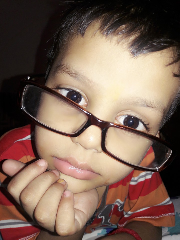 Cute Chasmis ..