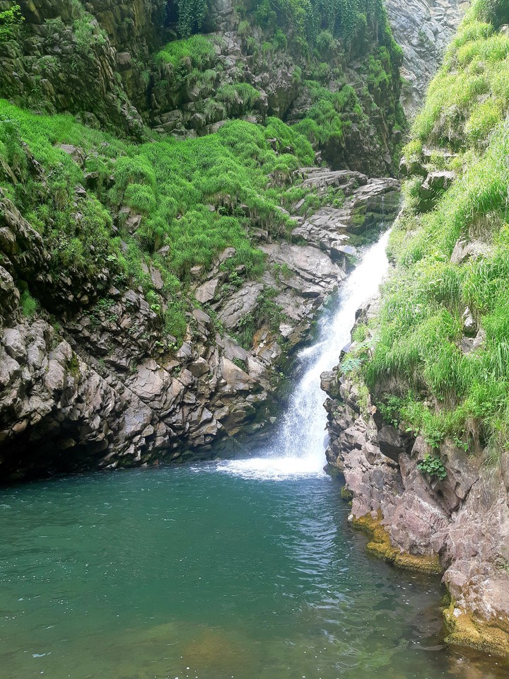 waterfall caucasus