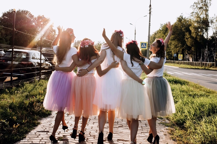 ♥️ Beautiful ladies... Прекрасным дамам... ♥️