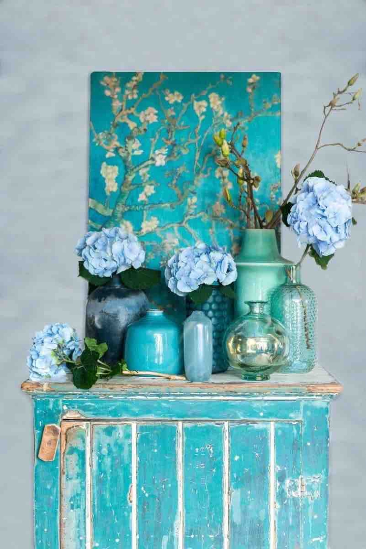turquoise