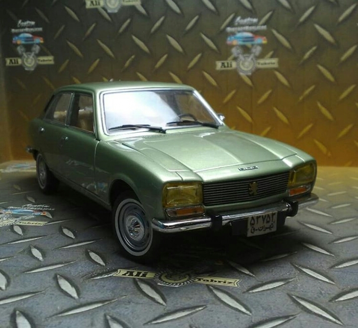 Peugeot 504