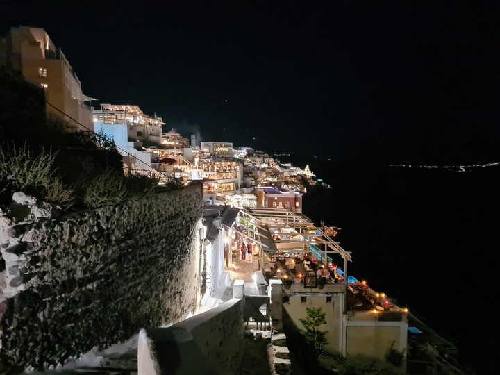Night. City. Santorini.