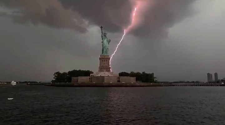statue of liberty