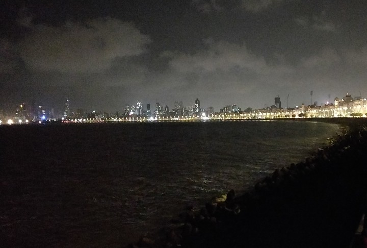 Queen's Necklaces - Marine Drive