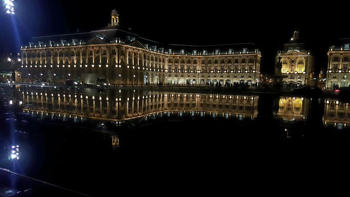 Mirroir D'eau Bordeaux,France