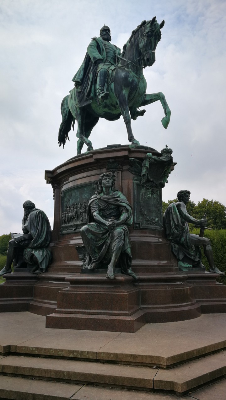 Stature ×××