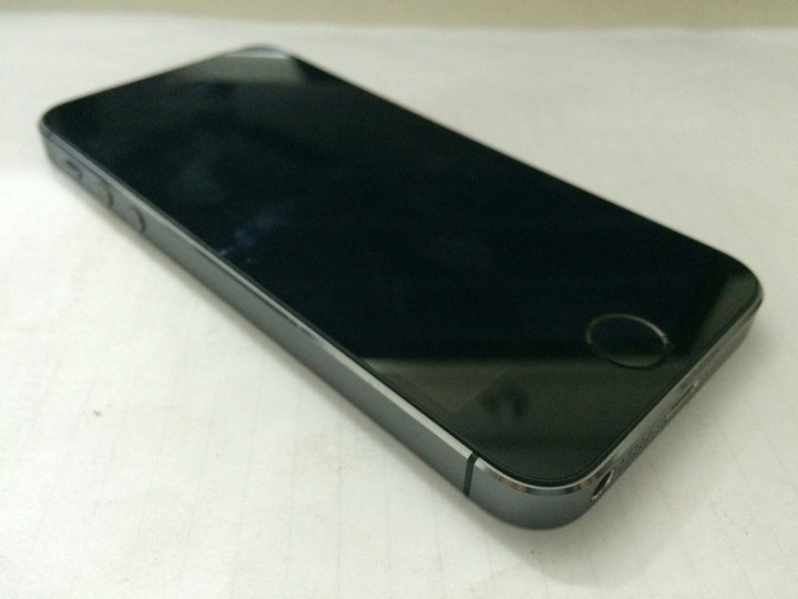 my first love Iphone 5S - MEENAAI PHOTOGRAPHY