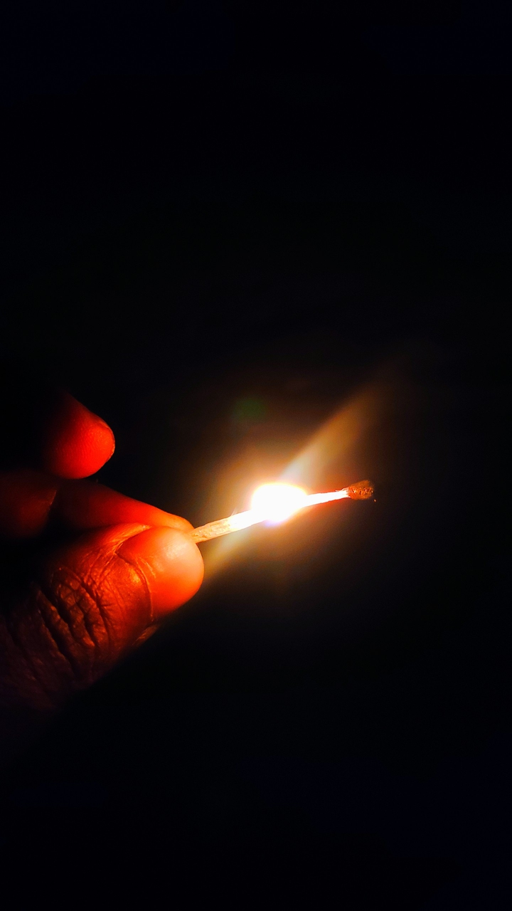 Dark light