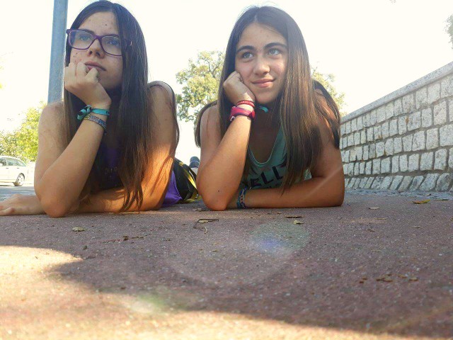 nês and bia