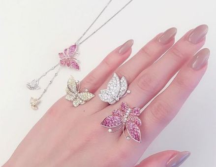 Butterfly rings