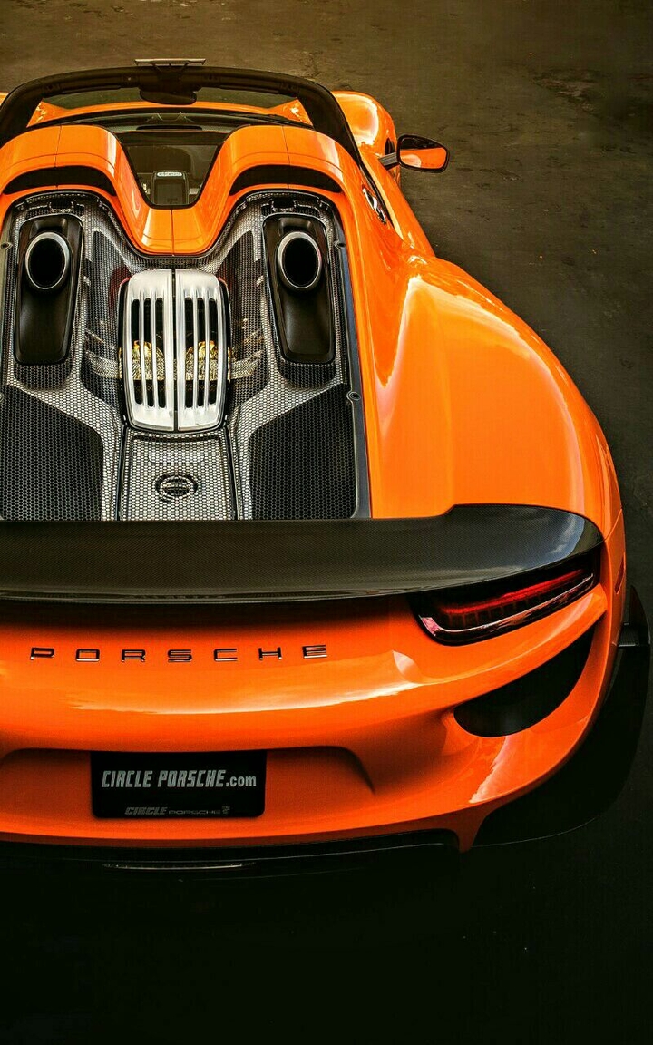 Porsche 918