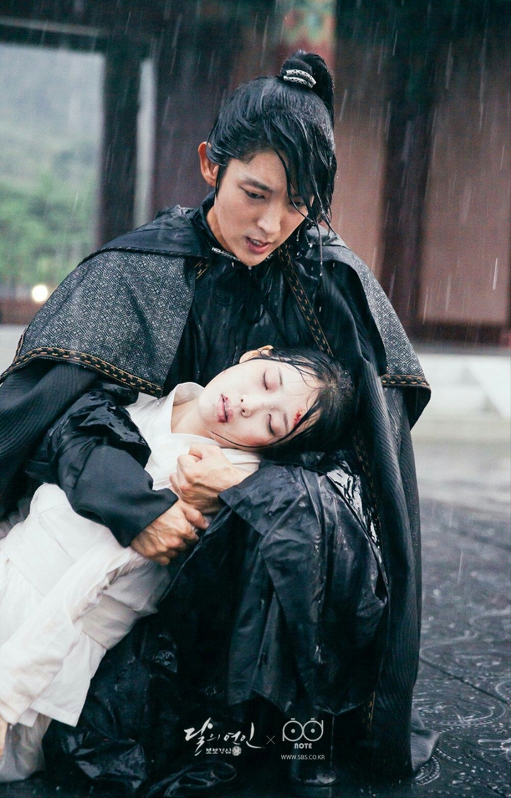 Moon lovers 