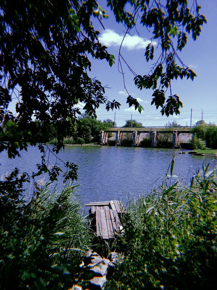 Плотина