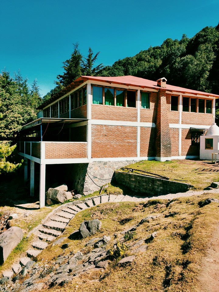 cottage
